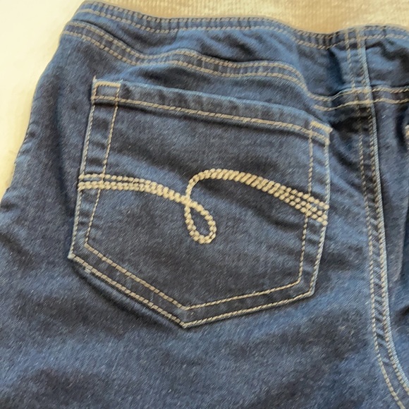 Girls shorts - Picture 5 of 5